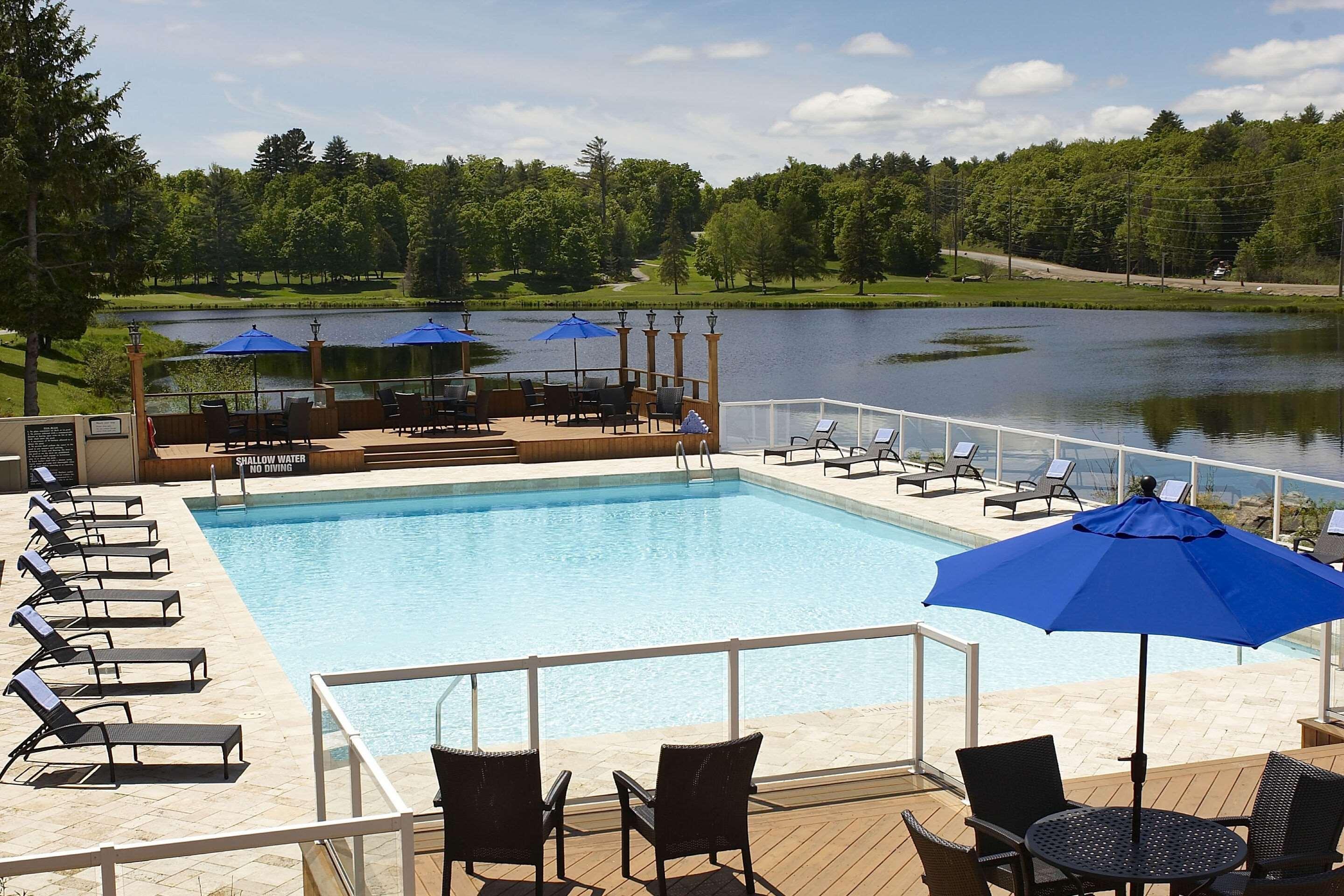 Pinestone Resort, Conference Centre, Spa & Golf Course Haliburton Exteriör bild