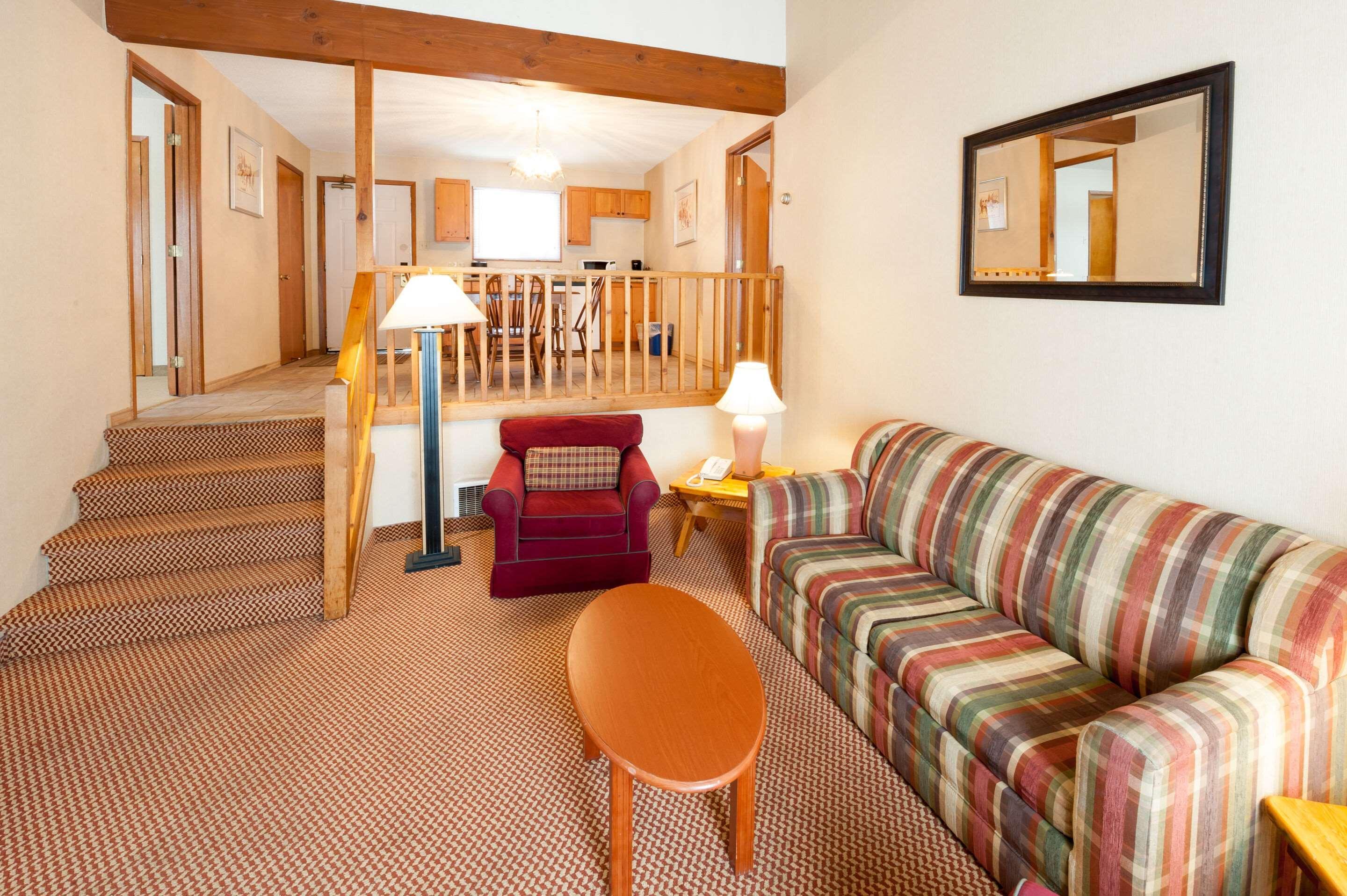Pinestone Resort, Conference Centre, Spa & Golf Course Haliburton Exteriör bild