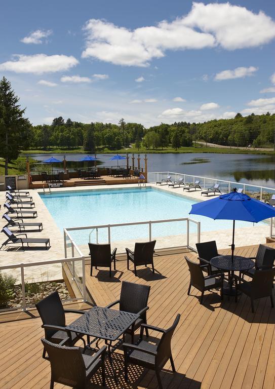 Pinestone Resort, Conference Centre, Spa & Golf Course Haliburton Exteriör bild
