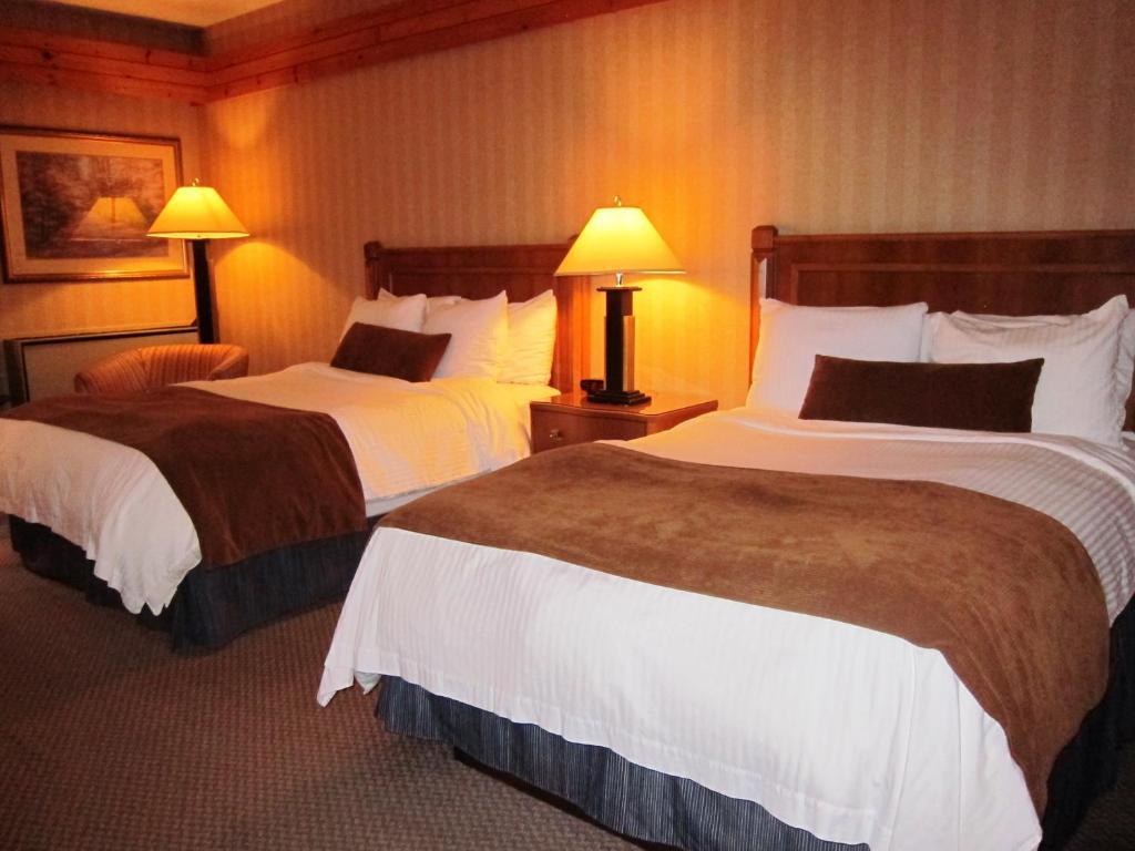 Pinestone Resort, Conference Centre, Spa & Golf Course Haliburton Rum bild